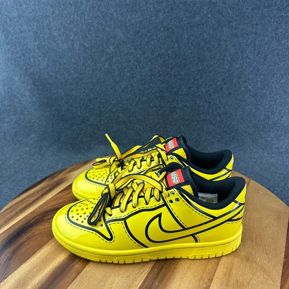 Nike Dunk Low x LEGO 
